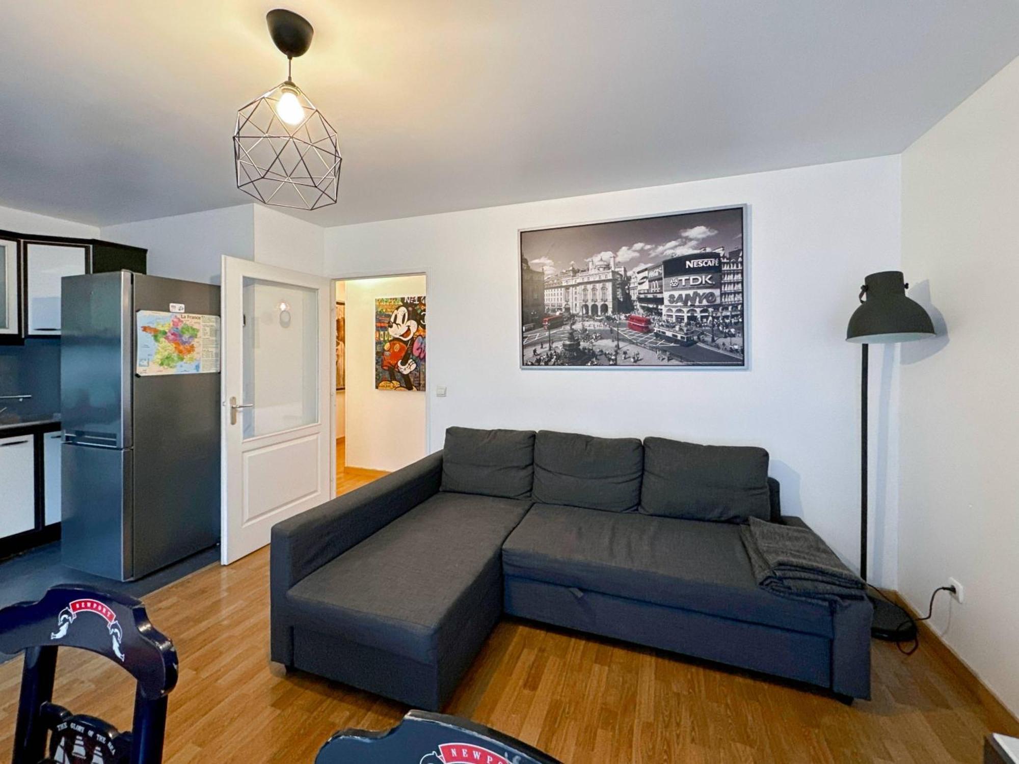 Les Paves De Prague - Appartement Pour 4 A 10 Minutes De Disneyland Paris Montévrain Exteriér fotografie