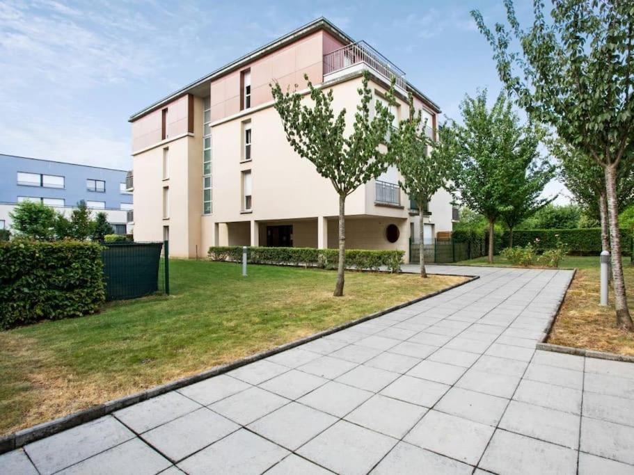 Les Paves De Prague - Appartement Pour 4 A 10 Minutes De Disneyland Paris Montévrain Exteriér fotografie