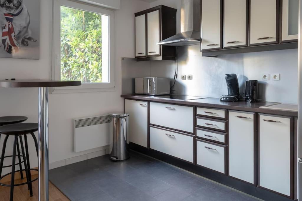 Les Paves De Prague - Appartement Pour 4 A 10 Minutes De Disneyland Paris Montévrain Exteriér fotografie